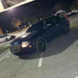 Meet your Posher, Zachary